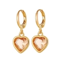 Détail de boucles d'oreilles cœur dorées ornées de zircons cubiques champagne - Bleu foncé