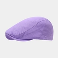 Detalle de gorra plana de sarga de algodón lila con textura fina y costuras uniformes - Ajustable / Morado