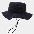 Detail eines dunkelblauen Buschhutes mit Belüftungsöffnungen und verstellbarem Kinnband - Marineblau