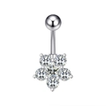 Dettaglio del piercing all'ombelico in argento con pendente a stella in zircone su bianco - 2694 Color Acciaio (Fiore a Stella) / Color Acciaio