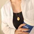 Collana con ciondolo ovale dorato e anelli impilabili coordinati per un look elegante - Lunghezza Regolabile (60+5cm) / Oro