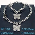 Silbernes Schmetterling Schmuckset mit Strasssteinen Halskette Armband OT Verschluss - Vollbesetzter Strass Schmetterlingsstil (KS221181-Z)