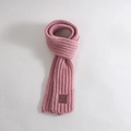 Pink knit scarf for children in warm yarn with a premium brown leather EST MOVE label - EST MOVE Leather Label / Pink