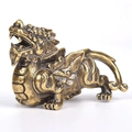 Statue de Pixiu volant en bronze antique, figurine Feng Shui en laiton pour décoration - Pi Xiu B (Bronze Foncé)