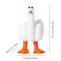 Figurine de canard rigolo en résine blanche avec bec orange et détails de taille - Blanc