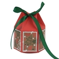 Caja de regalo navideña hexagonal roja con cinta verde y estampados festivos - Yurta mongola roja - fondo marrón