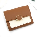 Portefeuille court femme en similicuir bicolore marron et beige avec boucle dorée - Marron et Beige