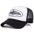 Gorra trucker clásica en blanco y negro con estampado de isla y malla trasera - Blanco
