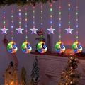 Dettaglio di luci a LED a tendina con stelle e lune sopra un caminetto accogliente - Stile Stella e Luna Cartoon (Stile 3) / Luce LED da 3.5m con 10 sospensioni Spina USA (110V) / Colorato