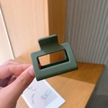 Square matte hair claw clip in dark green finish for hair styling - Green