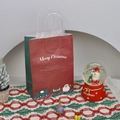 Sacchetto regalo di Natale rosso e verde con illustrazioni festive di Babbo Natale - Sacchetto Regalo di Natale