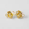 Détail de boucles d'oreilles abeille plaquées or 18 carats avec émail et oxydes de zirconium - Style Abeille en Émail