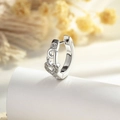 Orecchino a cerchio in acciaio 316L argento con pavé di cristalli a forma di cuore - Graffetta a Cuore Pezzo Singolo (A999)