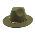 Dettaglio della fascia in pelle intrecciata e perline di legno sul cappello di feltro - Verde Militare