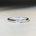 Classic S925 sterling silver solitaire ring with a round brilliant moissanite stone - US 5 / Simple Solitaire 15 points-Silver