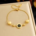 Pulsera de cadena de acero inoxidable dorado con disco de números romanos y cuentas - Estilo de Colgante con Números Romanos Negros (B1913)