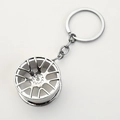 Silberner Mehrspeichen-Radnaben-Schlüsselanhänger aus Metall mit polierter Oberfläche - Silber