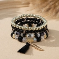 Böhmisches mehrlagiges Perlenarmband mit schwarzen Quasten und goldenen Federn - 23032016-schwarz / Reisperlen