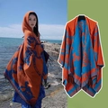 Poncho à capuche ethnique avec motifs de chaînes bleu et orange et franges décoratives - Couleur 27