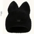 Schwarze Strickmütze mit süßen Katzenohren und Stickerei für warme Wintertage - Schwarz