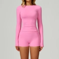 Leuchtend rosa Yoga-Set bestehend aus langärmligem Rafftop und High-Waist-Shorts - S / Langarm + Shorts - Rosérosa