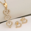 Elegante set di gioielli placcato oro con collana a cuore e orecchini a cuore coordinati - Oro