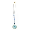 Detailansicht Evil Eye Anhänger mit goldenem Karabinerverschluss und blauen Perlen - Hellblauer Wirbel Runder Anhänger (BE1328LBU00)