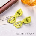 Neon green sunglasses-shaped hair clip with metal spring and smooth finish, 2 pieces - Matcha Green