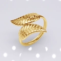 Adjustable golden leaf open ring made of stainless steel with a polished finish - b15 Double Staggered Leaves / Gold