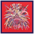 Carré de soie rouge avec bordure marine, motif masque ethnique et plumes colorées - Rouge