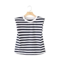 T-shirt senza maniche a righe bianche e nere con girocollo presentata su una gruccia - Righe Larghe
