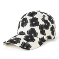 Dames outdoor baseballcap met zwarte bloemenprint op beige stof, zijaanzicht vanaf links - Crème Bloemenstijl