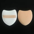 Herzförmiges Marshmallow-Make-up-Schwamm-Set mit weißen und beige weichen Texturen - Weiße Hautoberfläche / Weiß