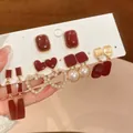 Elegantes rotes Perlen-Ohrring-Set für Damen mit Vintage-Golddetails und Herzdesigns - Silbernadel - Gold - Rot (10-teiliges Set)