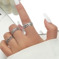 Three-piece silver ring set with Roman numerals, chain texture, and irregular wrap - Antique Silver Roman Numerals (01 Antique Silver DZ-818)