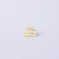 Mini pince à cheveux carrée évidée de 2,5 cm en résine blanc crème pour franges - Pièce Unique / Blanc Cassé
