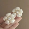 Close-up of French retro white fabric flower earrings with pearls on silver needles. - 86# Silver Needle-White-Flower