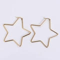 Minimalistische goldene Stern-Ohrringe für Damen aus poliertem Titanstahl-Finish - 53x53mm / Gold