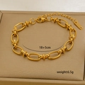Detail view of gold oval chain bracelet with 18+5cm length and 6.5g weight info - Oval Chain (7-1)