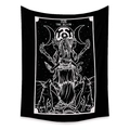 Detalle del tapiz de tarot La Luna con lobos y diseño de diosa celestial mística - 73X95CM / Hekate Negro y Blanco