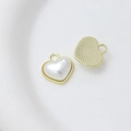 Detalle del colgante de perla corazón con borde dorado para joyería y manualidades DIY - Estilo 2