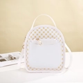 Mini mochila de cuero blanco con diseño de trébol amarillo y herrajes dorados - Blanco