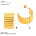Detailed specs for gold 18K plated stainless steel ribbed hoop earrings SE642G - Vertical Striped C-Shaped Style (SE642G)