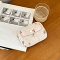 Quilted floral card wallet in beige fabric with white snap button and side zipper - Polka Dot Floral