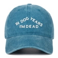Casquette de baseball en coton bleu délavé avec broderie I'M DEAD blanche sur fond blanc - Taille unique / Bleu lac