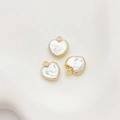 Tre ciondoli a cuore in perla barocca con bordi dorati per creazione gioielli fai-da-te - Ciondolo Cuore Singolo / 12x13.5mm
