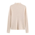 Dettaglio della maglia a coste beige e del collo a lupetto su un pullover a maniche lunghe - S / Albicocca