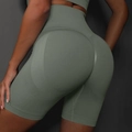 Détail du short de yoga sans couture à taille haute avec effet push-up et coutures galbantes - S / Bas / Gris Moyen