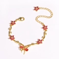 Luxuriöses vergoldetes Blumenarmband mit rosa Zirkonia-Schmetterling und verstellbarer Kette - Schleife Roter Zirkon Gold