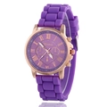 Orologio al quarzo viola in silicone con cassa in oro rosa e numeri romani - Viola
